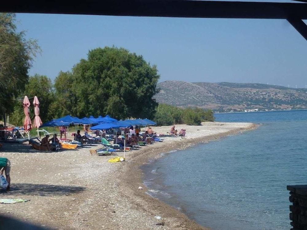 Rania Beach 아이레언 외부 사진